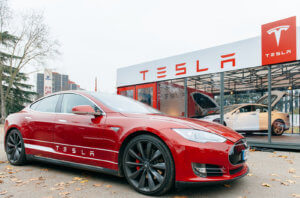 Whoosh! The Electric Car Is Rolling into American Life