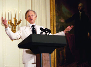 Remembering Tom Wolfe, Revolutionary in a White Suit